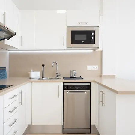 Apartamento Balcon Al Mar, Sol Y Playa En Primera Linea De Costa *